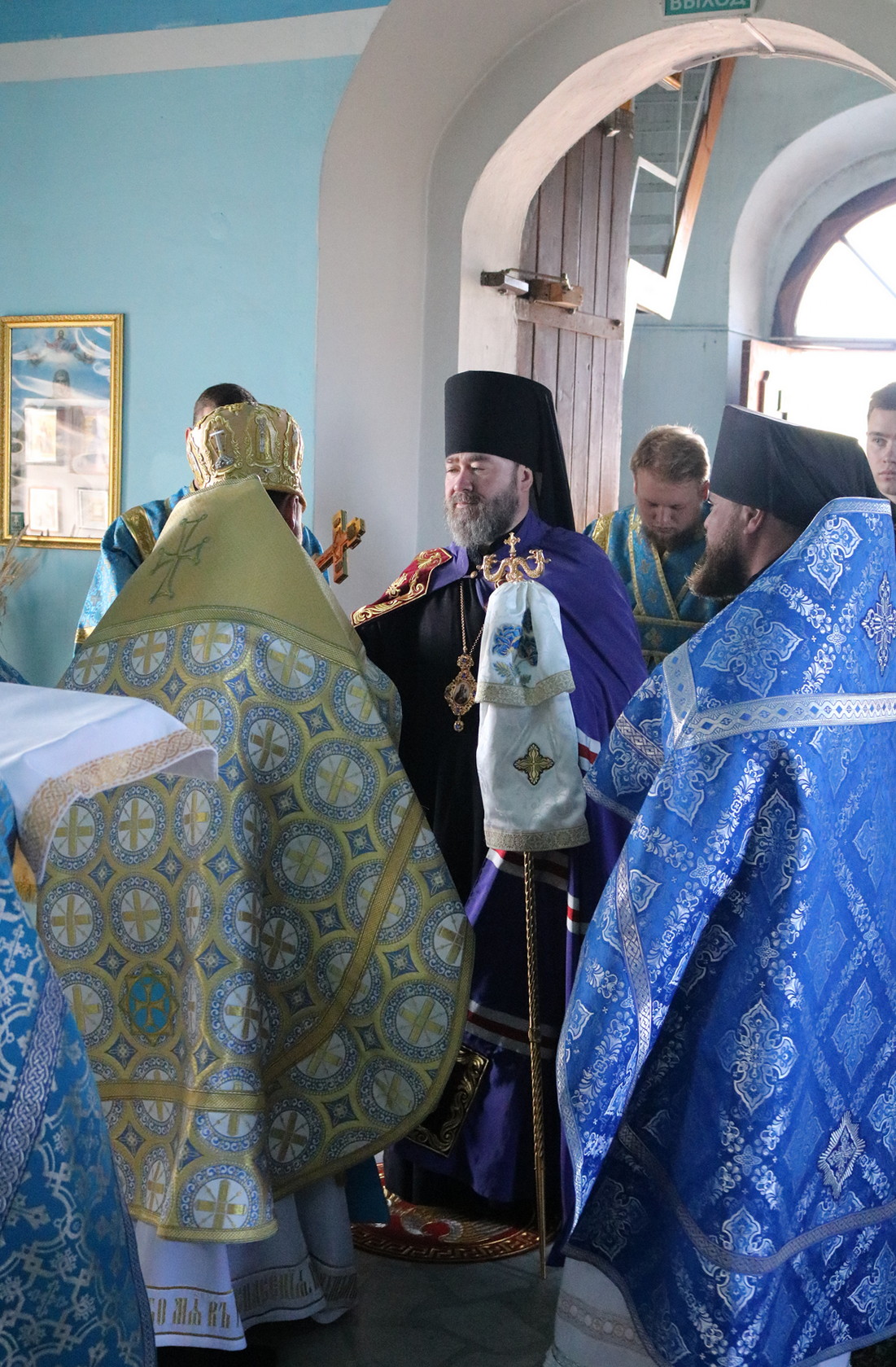 Архиерейское богослужение в Покровском храме села Шопино | 02.07.2023 |  Губкин - БезФормата